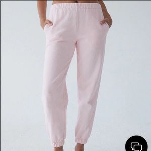 Brandy Melville Rosa Light Pink Sweatpants